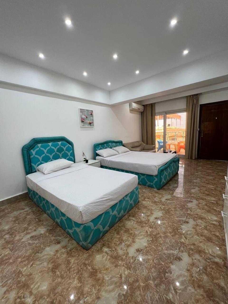 Lilly Rooms And Studio Hurghada Exteriér fotografie