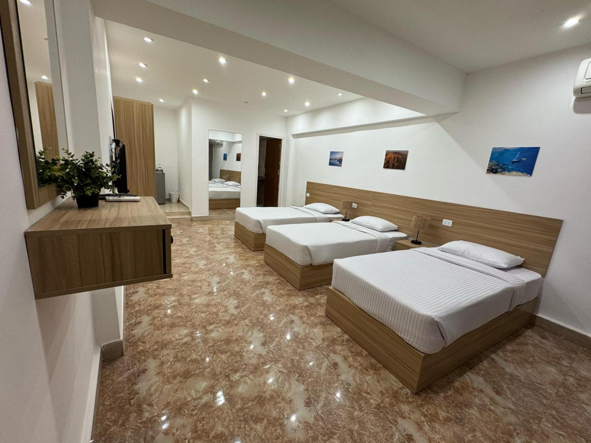 Lilly Rooms And Studio Hurghada Exteriér fotografie